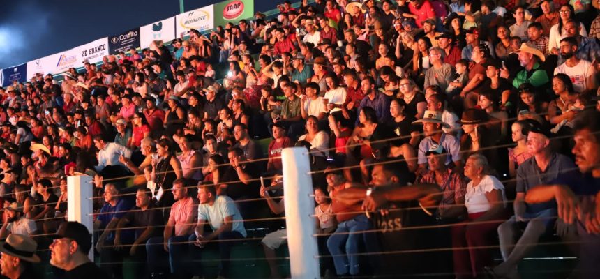 O Governo do Amazonas, por meio da Secretaria de Estado de Produção Rural (Sepror), investiu, R$ 500 mil em recursos para apoiar a realização da 36ª Exposição Agropecuária de Apuí (Expoap). O evento, encerrado no domingo (07), foi realizado no Parque de Exposições José Maia situado no município (a 453 quilômetros de Manaus).
